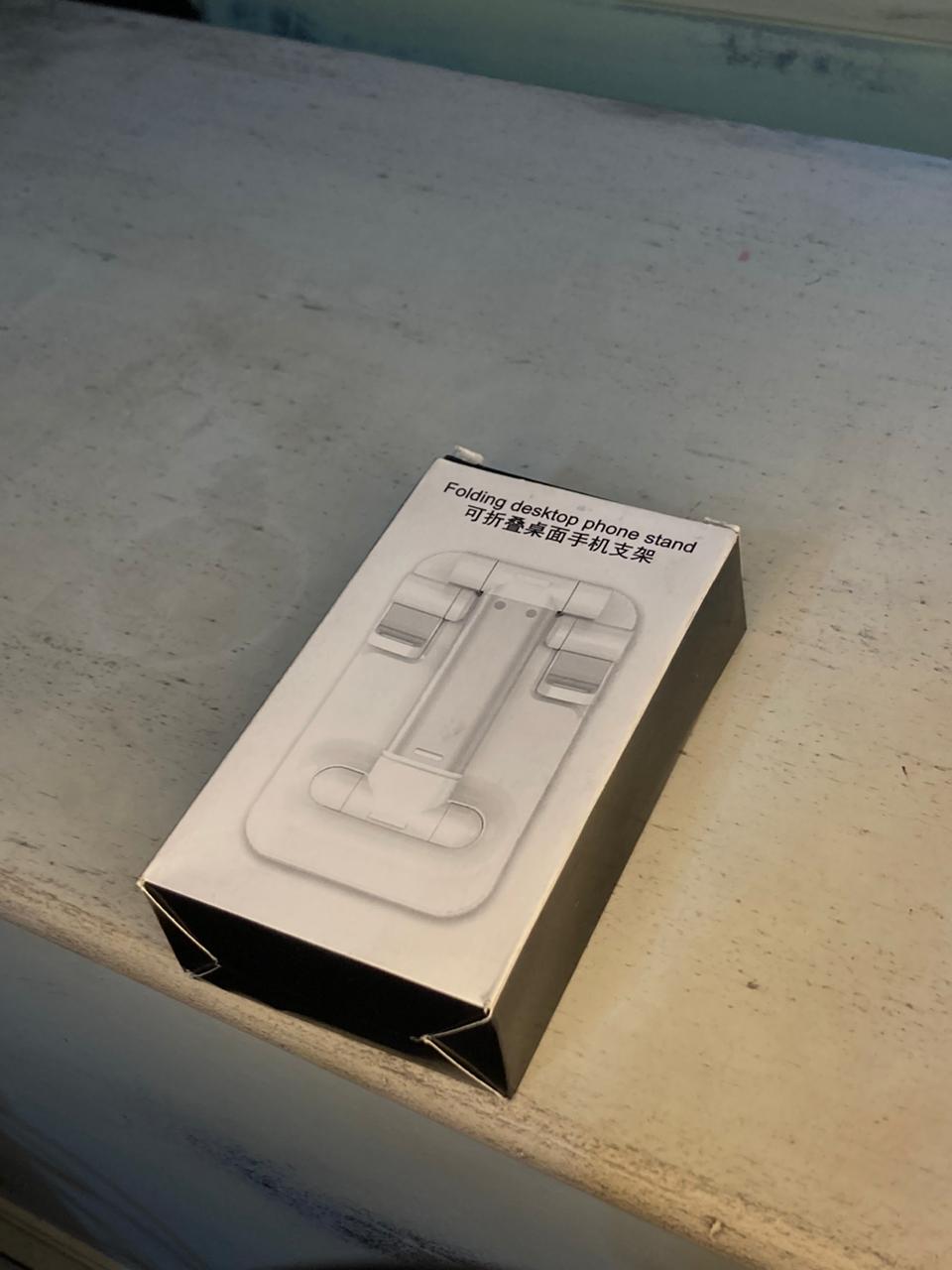 Mobile desktop Phone stand